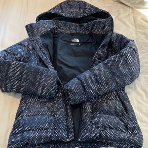 The North Face Black Patterned Puffy Jacket